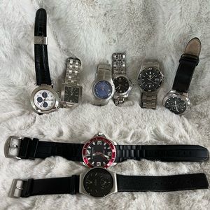Bundle of various watches